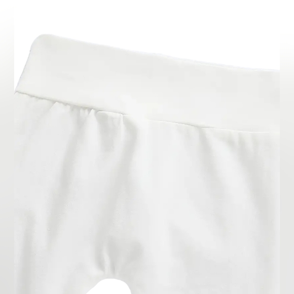 Girls 2 Piece Ruffled Top and Distressed Pants - Picture 6 of 8